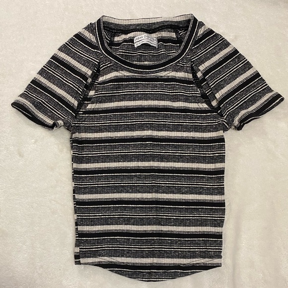 Urban outfitters cut out top - Picture 1 of 3